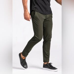NWT BYLT Everyday Pant 2.0 in Green (Dark Olive) Size Medium